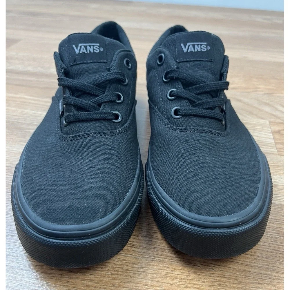 Vans Women's Doheny Canvas Sneakers Black/Black Size‎ 7 NEW in Box